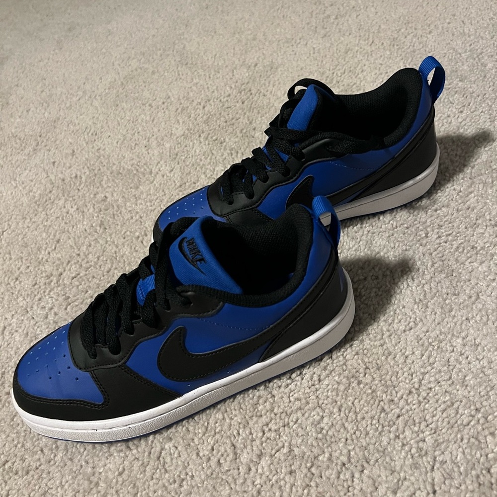 Nike Royal Blue and Black Athletic Shoes